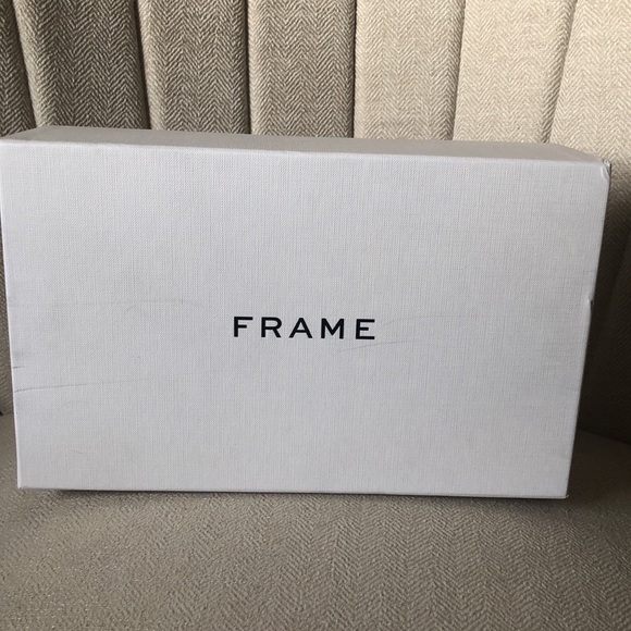 FRAME LeHewitt Leather Slide Sandal (Size 6.5) NWT - Picture 3 of 14